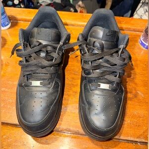 Men’s Nike Air Force 1 Size 12